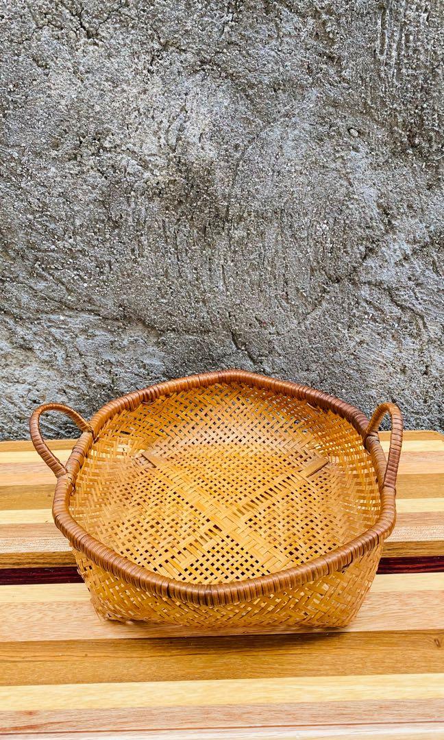 rattan basket (Category: Laundry Baskets) located in Manila. Submitted by annie_annie83 (Listing ID 1049068641, Image 1). Description: .