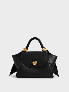 (Category: ) located in . Submitted by evrydy.apparel (Listing ID 1049107056, Image 1). Description: .