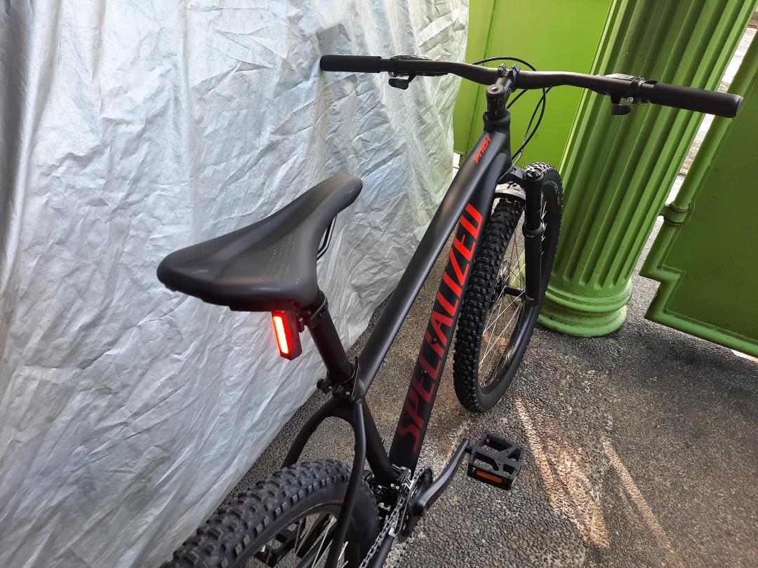 specialized pitch crimson