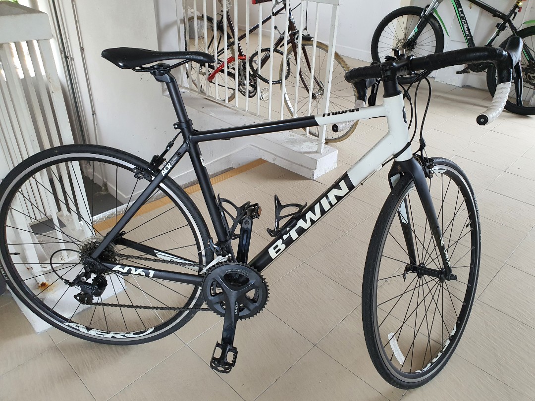 Triban 520 with excellent condition Shimano Sora groupset