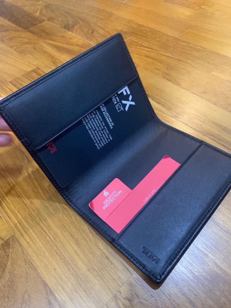 Tumi family outlet passport holder
