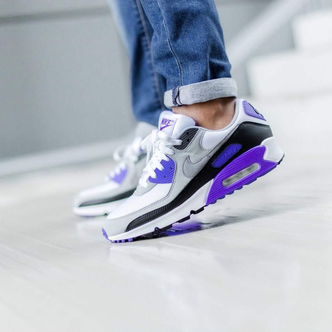 US 7.5 Nike Air Max 90 Hyper Grape Men s Fashion Footwear