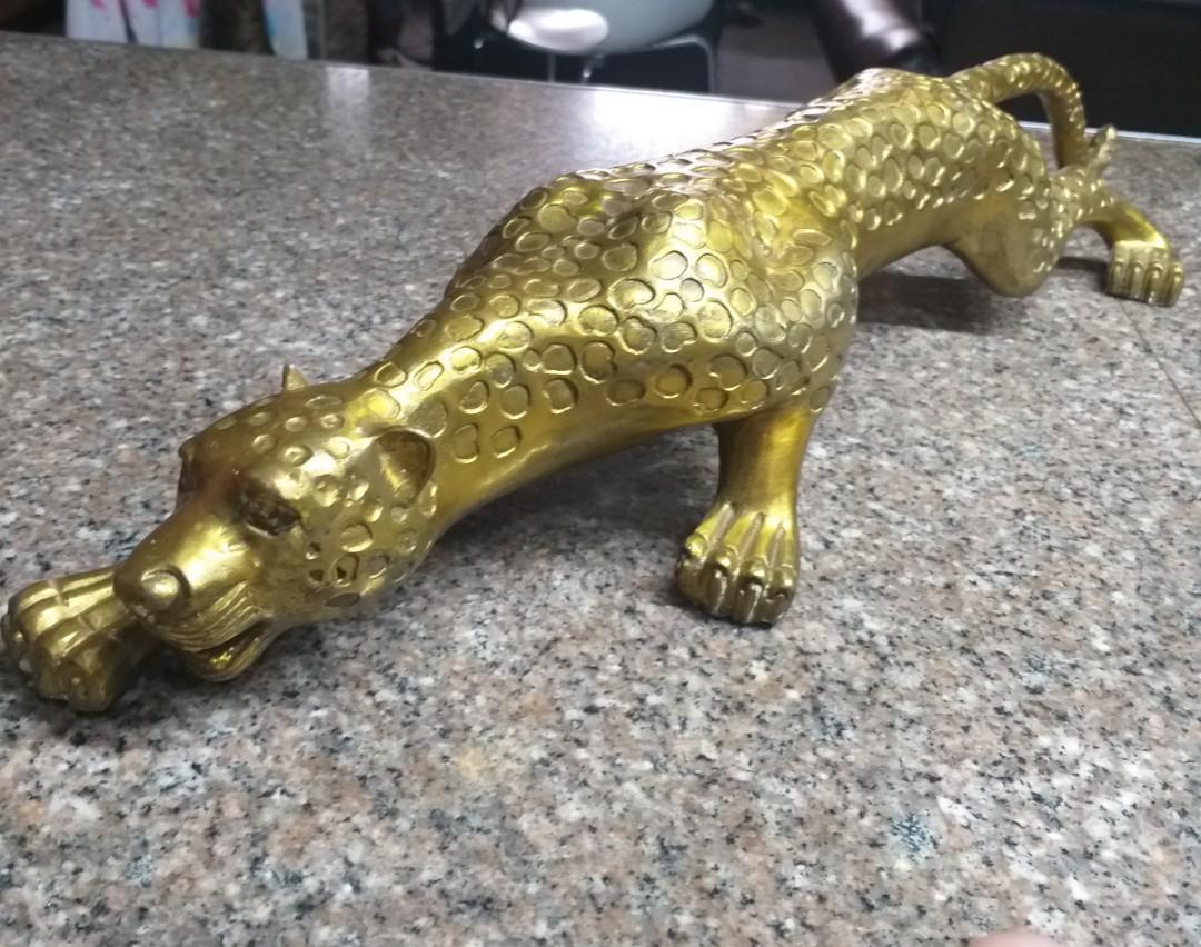 Vintage brass leopard, Hobbies & Toys, Memorabilia & Collectibles, Vintage  Collectibles on Carousell