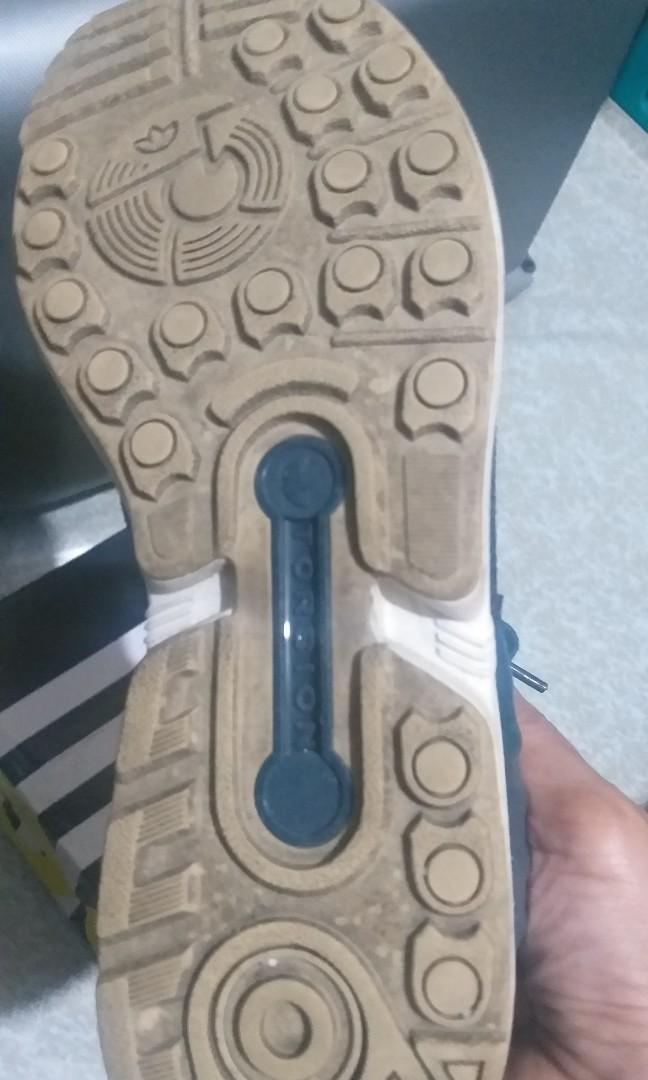 Adidas (Category: Sneakers) located in Manila. Submitted by mallows__ (Listing ID 1049424807, Image 3). Description: super sale adidas rubber shoes negotiable pa po..