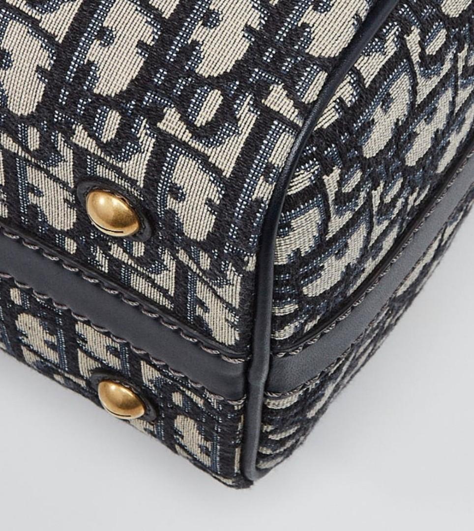 Dior Oblique Boston Bag (SHG-0LToDb) – LuxeDH