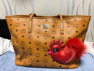 (Category: ) located in . Submitted by zj_06 (Listing ID 1049433337, Image 1). Description: .