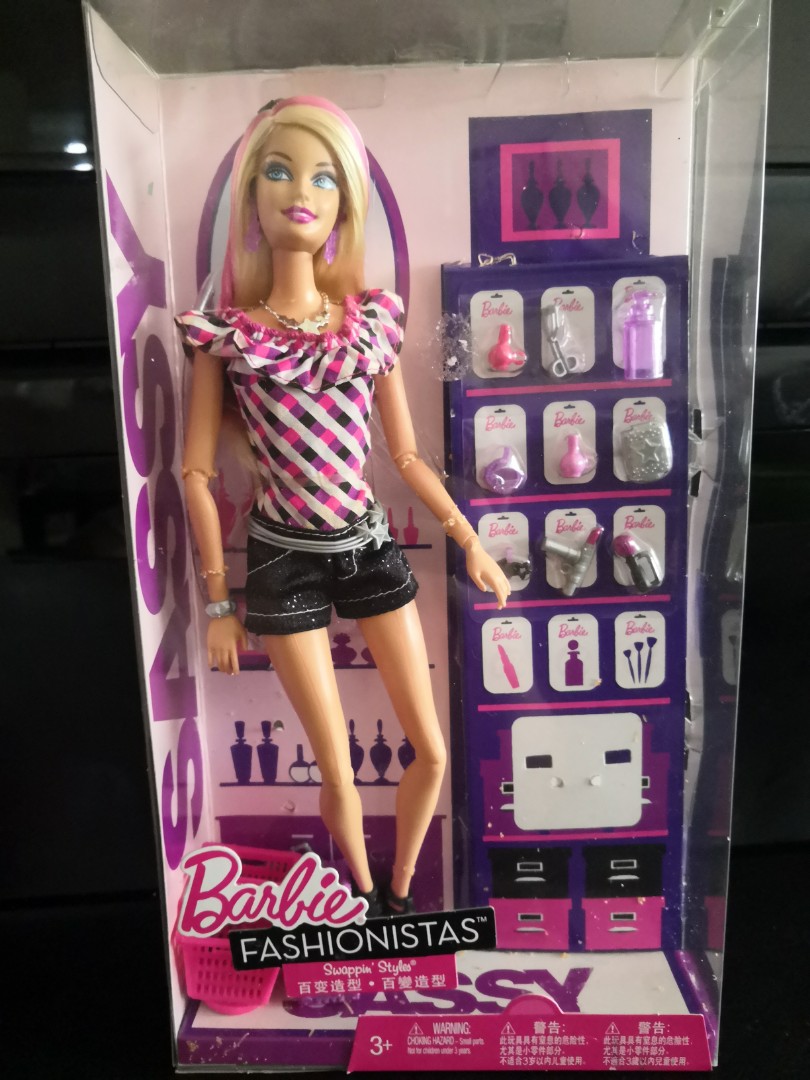 Barbie Fashionistas Swappin Styles Sassy