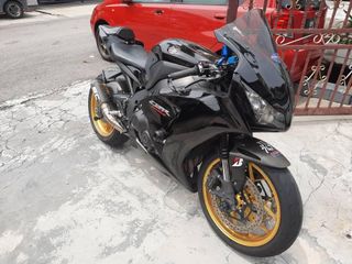 (Category: ) located in . Submitted by garagehub_naz (Listing ID 1049403685, Image 1). Description: .