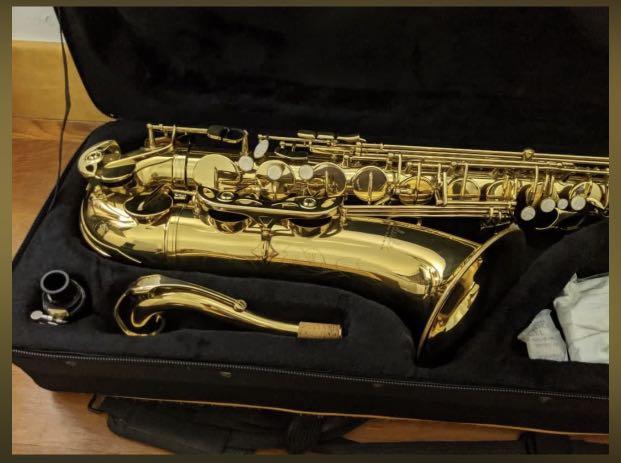 Conn selmer prelude clearance tenor saxophone