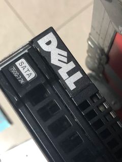 （分類：）位於 。 由 me_selling_things 提交（商品編號 1049353397，圖片 1）。簡介： 。