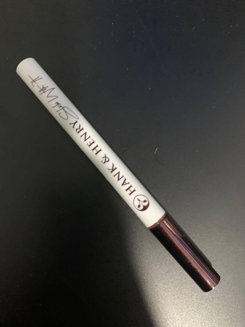 hank & henry eyeliner