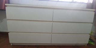 (Category: ) located in . Submitted by movingout_26 (Listing ID 1048901535, Image 1). Description: .