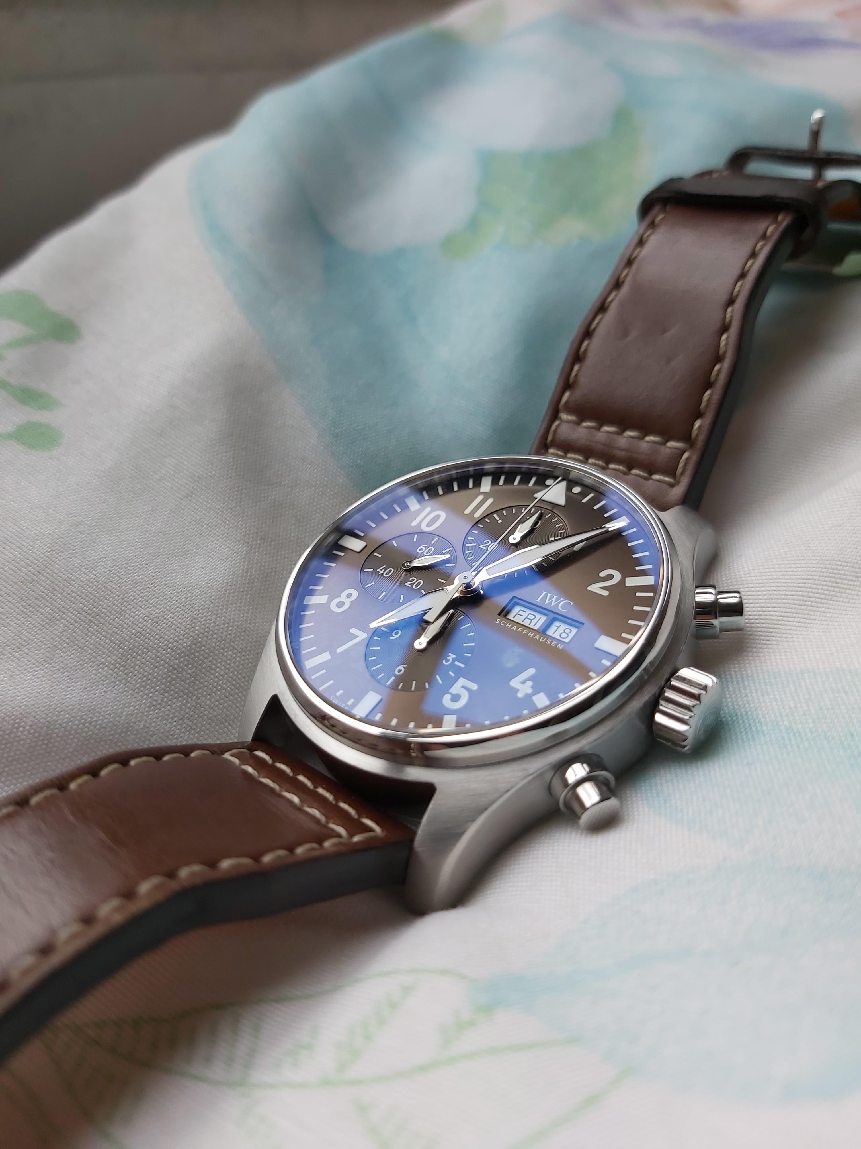 IWC 377713