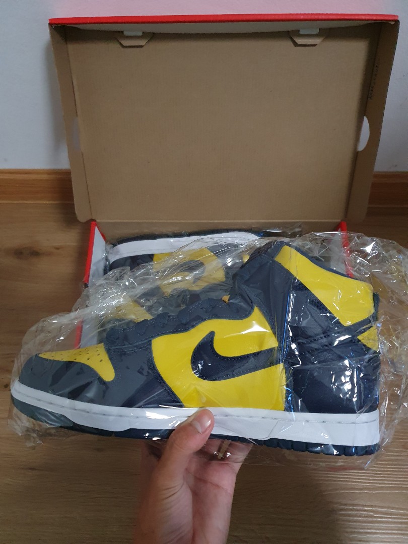 Air jordan 1 mid michigan online