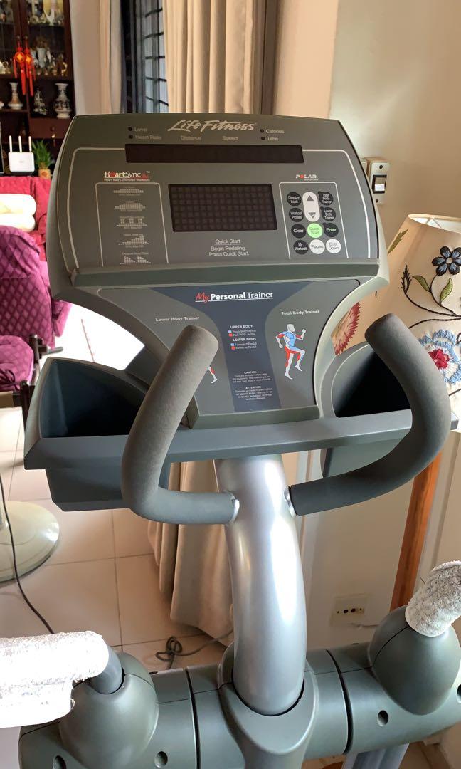 Life fitness shop 91 cross trainer
