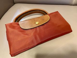 （分類：）位於 。 由 eeeeemmaaaaa 提交（商品編號 1049463851，圖片 1）。簡介： 。