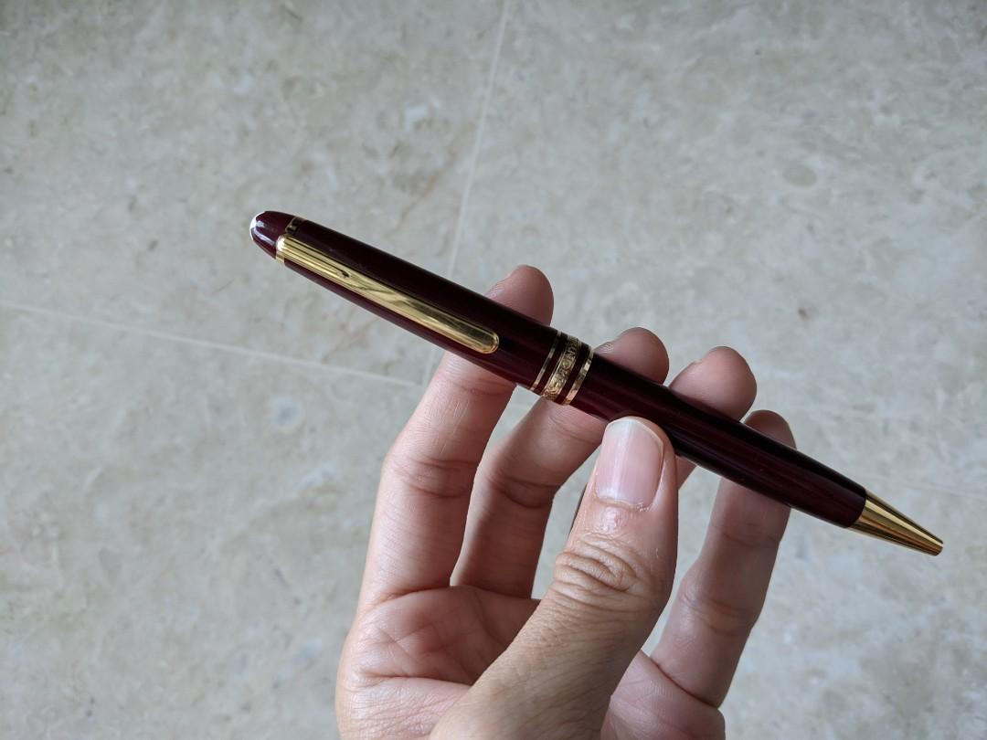Montblanc Meisterstuck Classique 164 Ballpoint Pen Burgundy