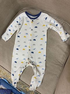 (Category: ) located in . Submitted by preloved4love1 (Listing ID 1049367079, Image 1). Description: .