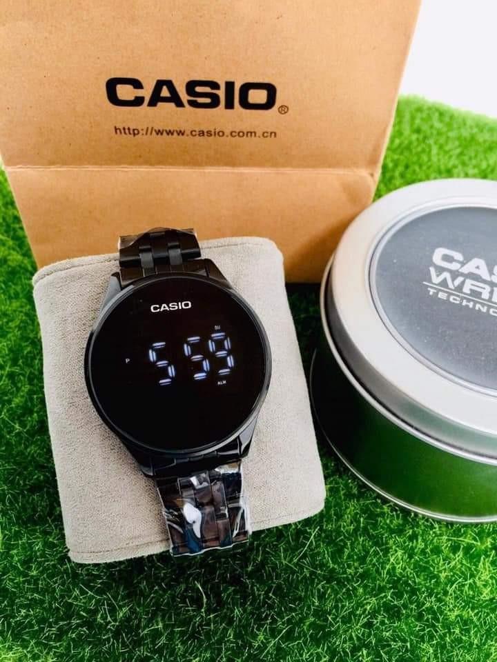 Casio round touch watch store