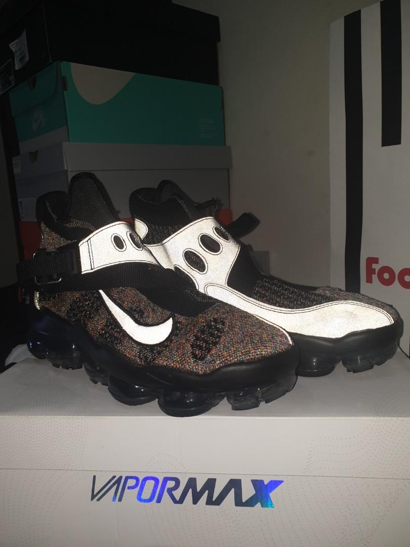 vapormax flyknit reflective