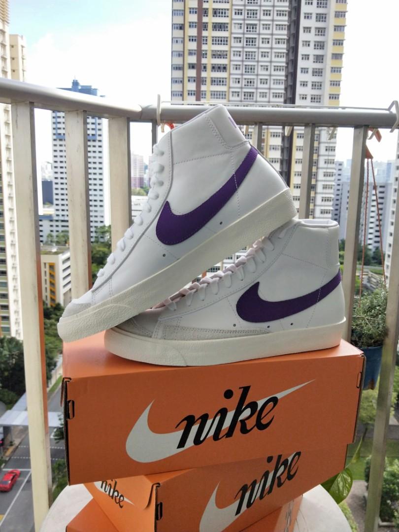 Nike blanche top et violette