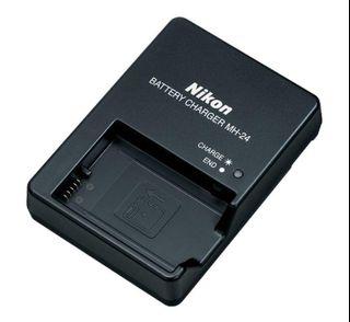 Nikon MH-24 Battery Charger for EN-EL14 5100 / D5200 / D5300 / D5500 / D3200 / D3100, Coolpix P7800 / COD / Meetup / Shipping /