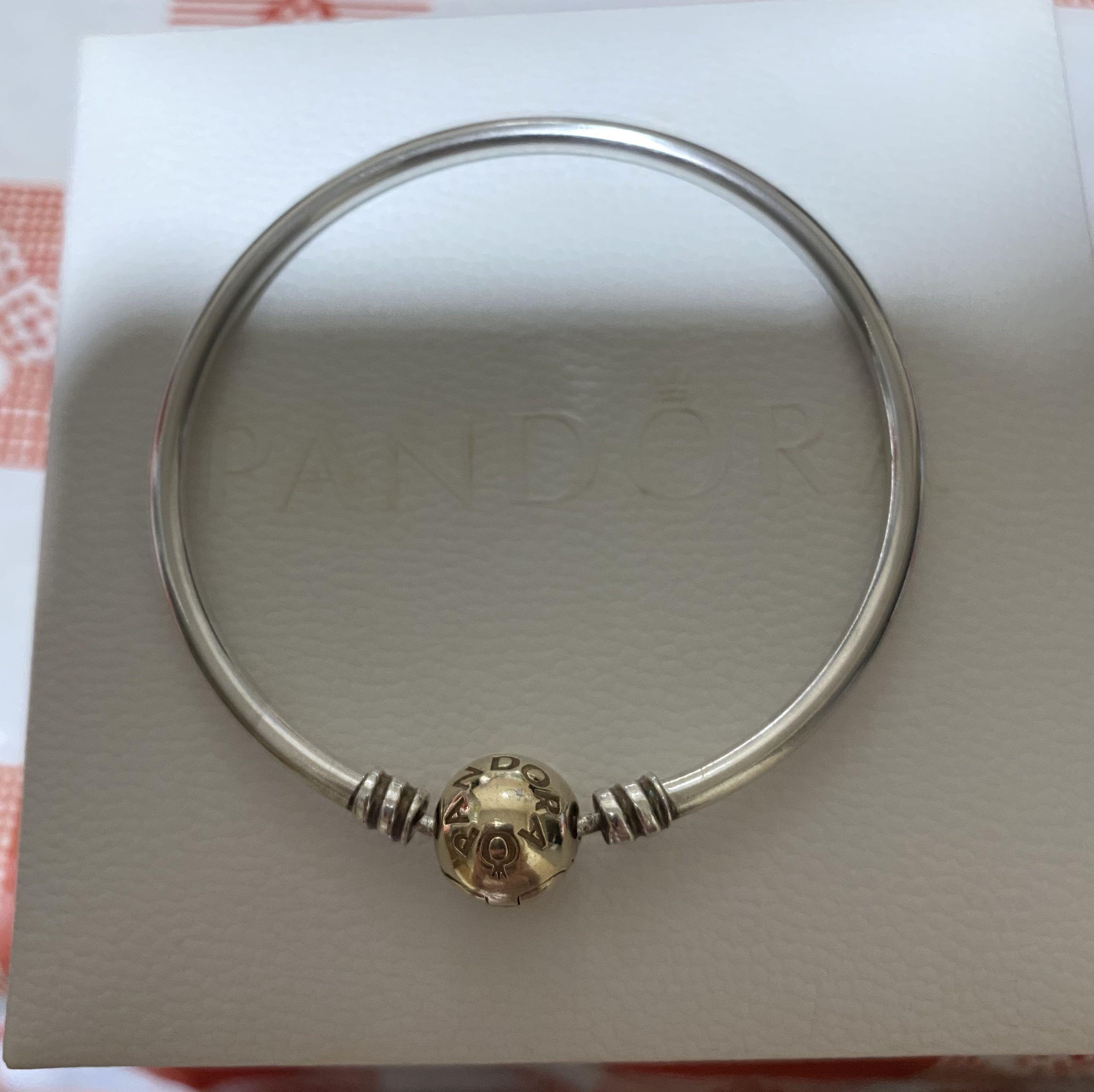 Gold clasp discount pandora bracelet