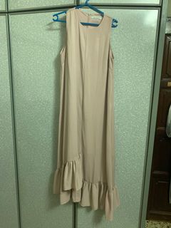 (Category: ) located in . Submitted by cotton_closets (Listing ID 1049469587, Image 1). Description: .