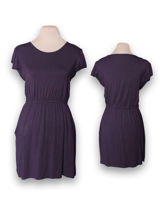 PRE-LOVED STRETCHABLE DRESS (Category: Dresses) located in Pasig City. Submitted by threadhumore (Listing ID 1049458542, Image 1). Description: PRE-LOVED Item, Manage your own expectations. Stretchable Dress with garter on waist line For more inquires, Please Don’t hesitate to message me :) .