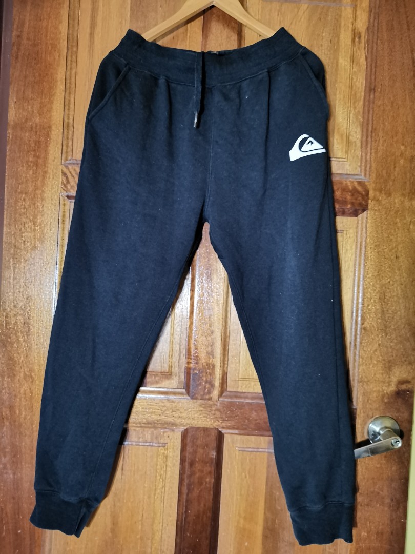 quicksilver sweatpants