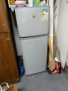 （分類：）位於 。 由 chuhangc 提交（商品編號 1049467656，圖片 1）。簡介： 。