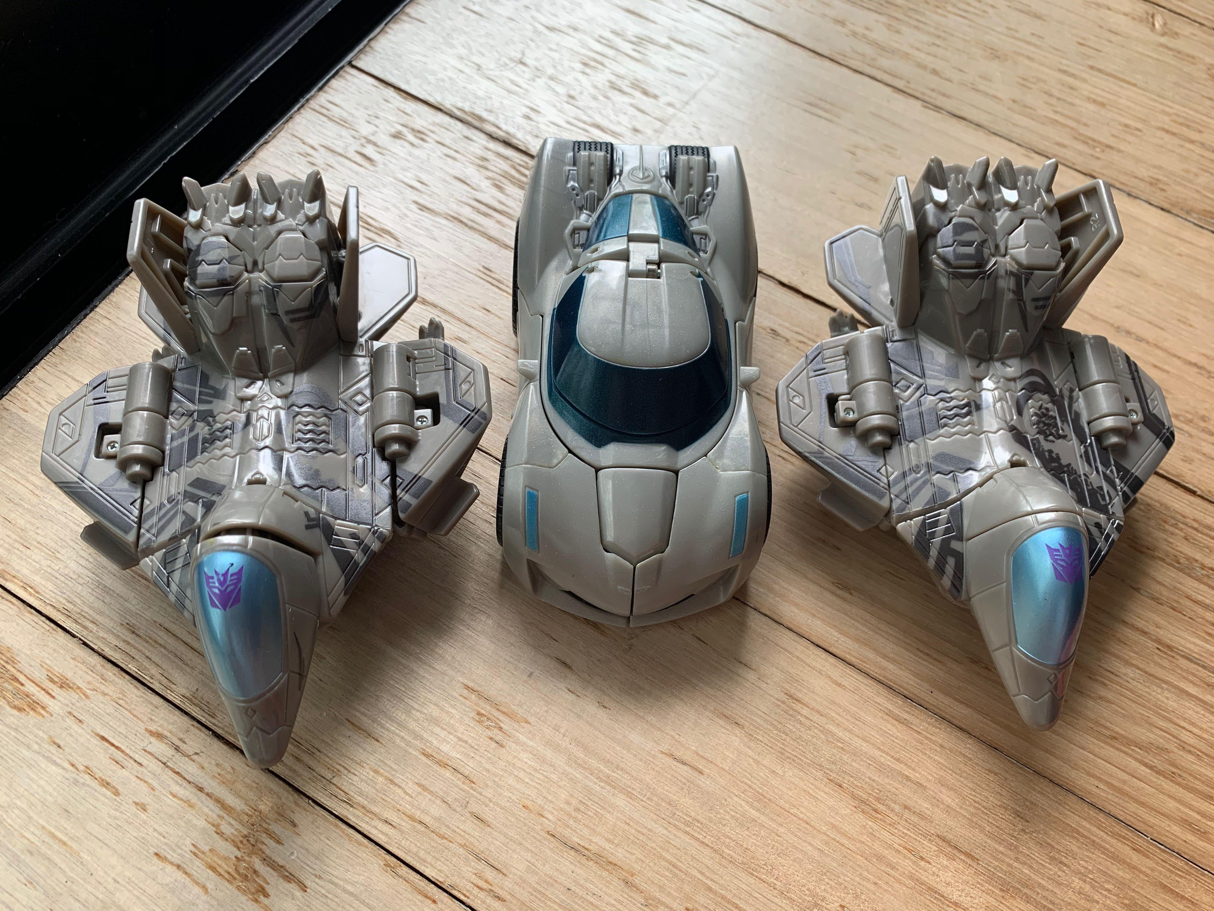 Transformers (Category: Toy Figures) located in Singapore. Submitted by alioops (Listing ID 1048890925, Image 9). Description: Assorted. Price for the lot..