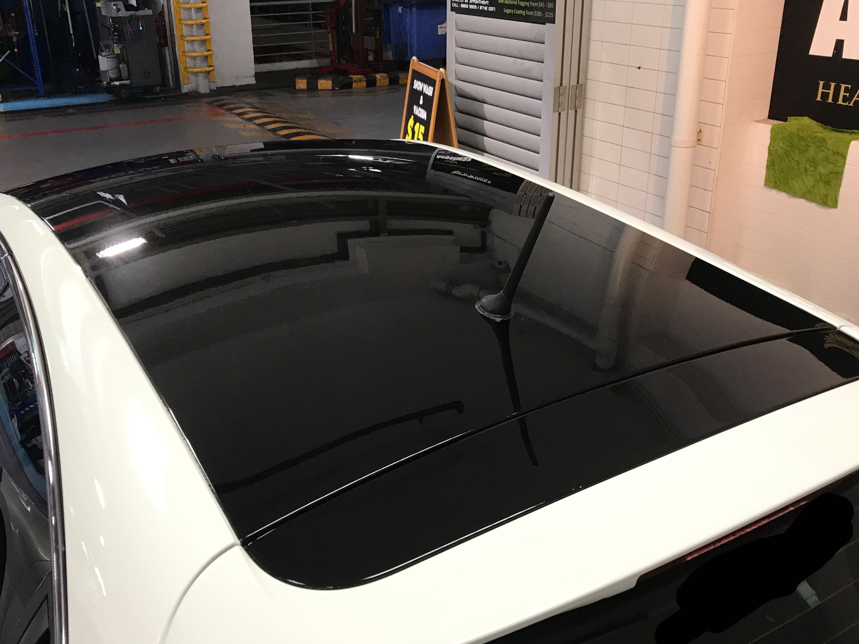 Ultra gloss black roof wrap, Car Accessories, Accessories on Carousell