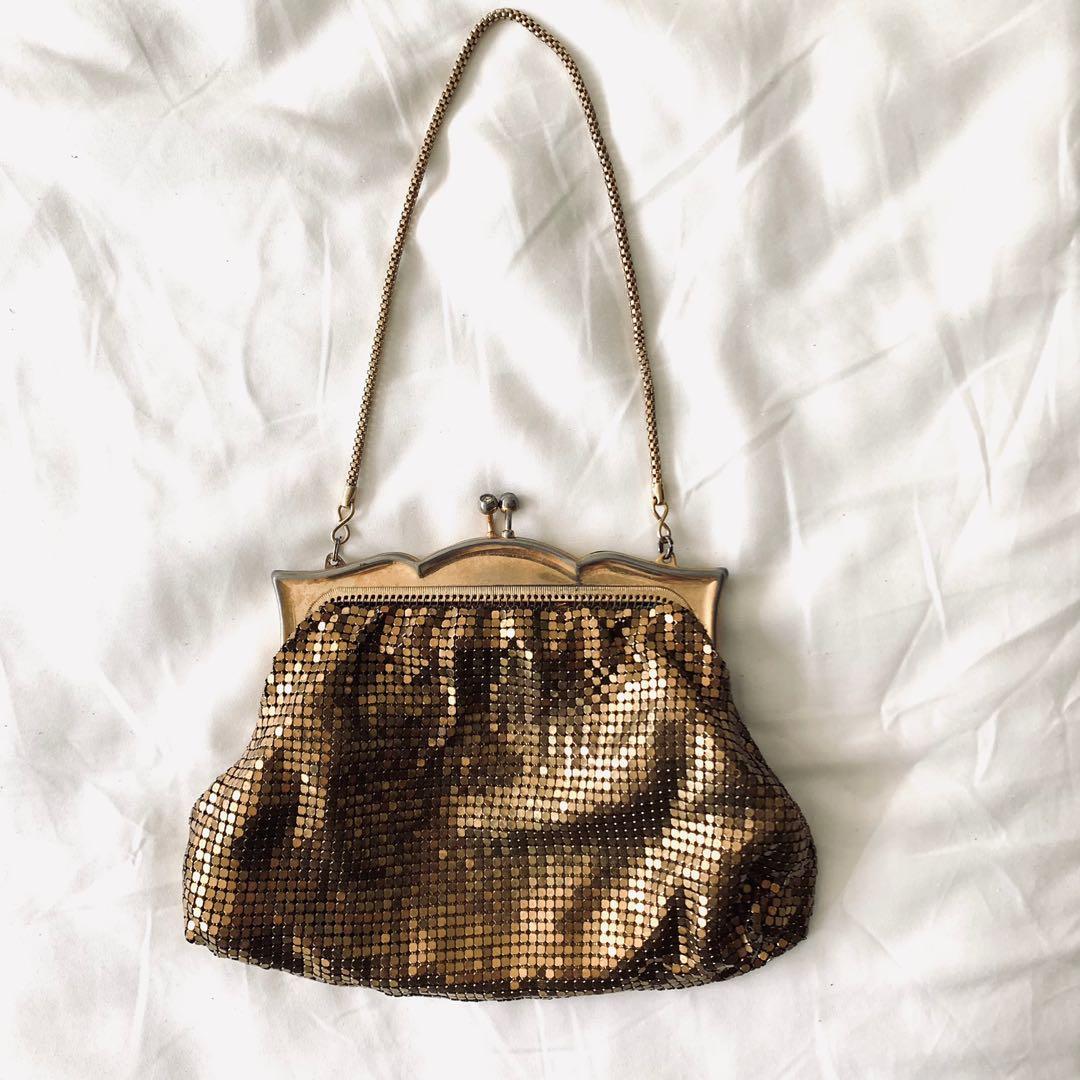 Glomesh clutch outlet