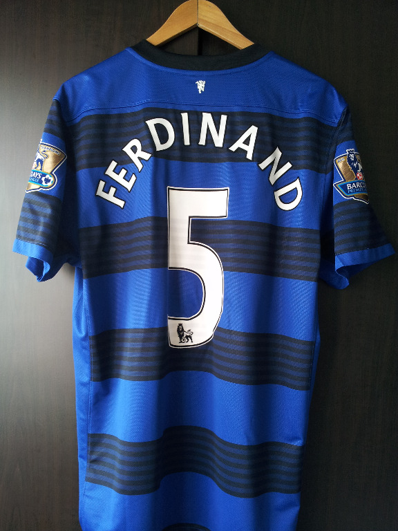 Manchester united 2011 away kit 2025