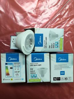 （分類：）位於 。 由 jfacel 提交（商品編號 1049598137，圖片 1）。簡介： 。