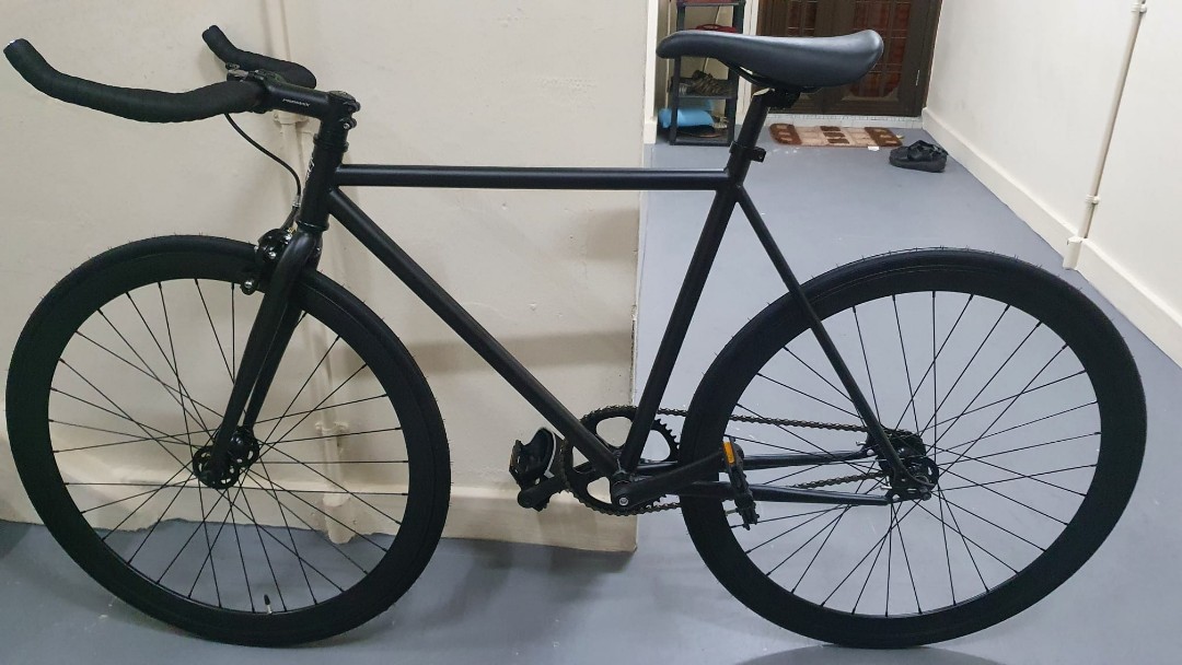 Airwalk Fixie size 52, Sports Equipment, Bicycles & Parts, Bicycles on ...