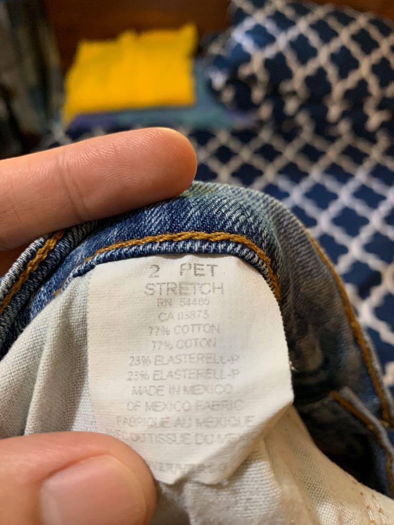 American Eagle Outfitters Stretch Bell Bottoms Jeans (Category: Other Bottoms) located in Marikina City. Submitted by ernieco (Listing ID 1049641371, Image 3). Description: Size is US Women’s 28 Bell bottoms style Stretch slim fit.