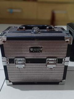 SALE! Armando caruso beauty case silver