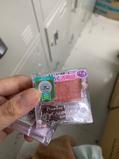 （分類：）位於 。 由 bananasugar 提交（商品編號 1049637186，圖片 1）。簡介： 。