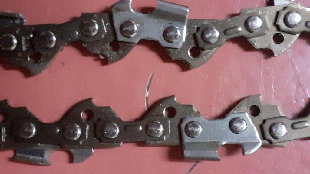 Chain saw (CHAIN) (Category: Construction Tools & Equipment) located in Quezon City. Submitted by snakeeyes1873820201 (Listing ID 1049542097, Image 1). Description: For Sale Chain Saw - chain good condition.