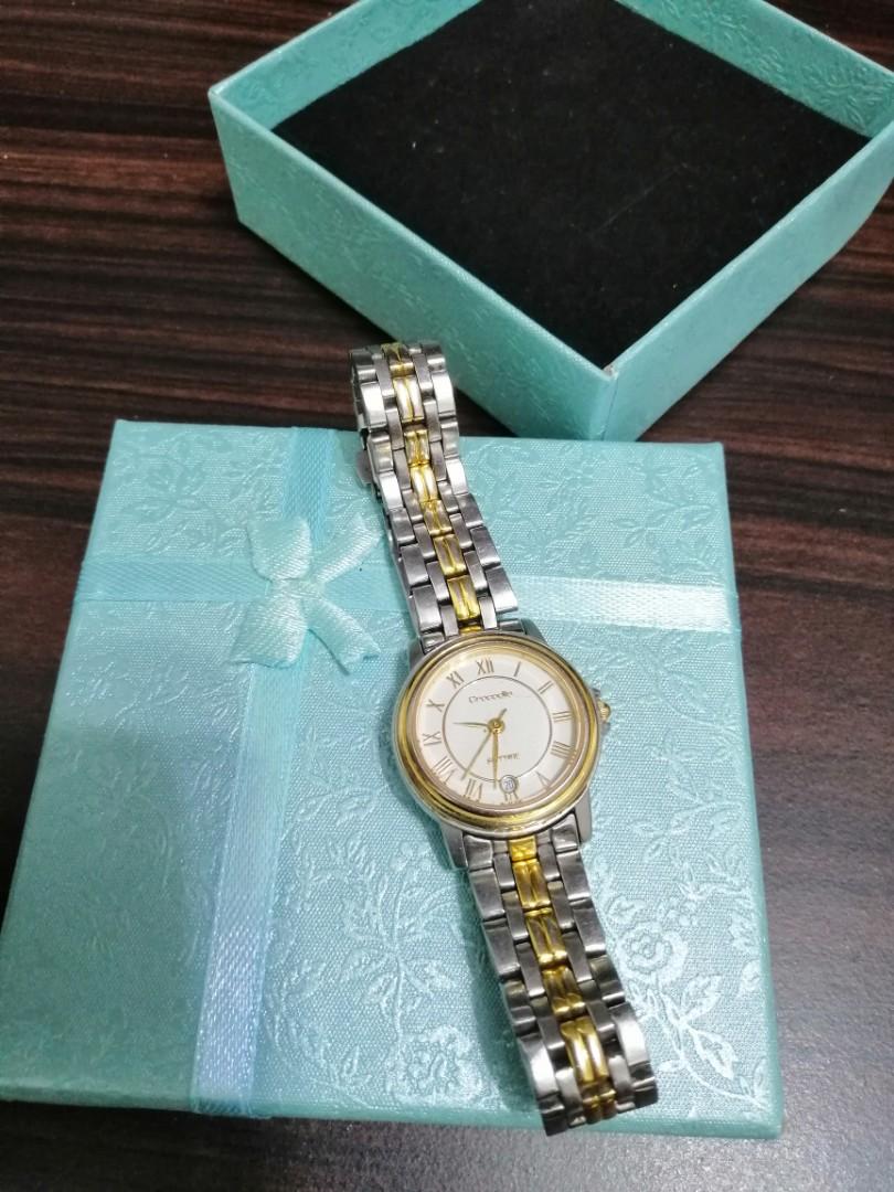 Crocodile international sales watch