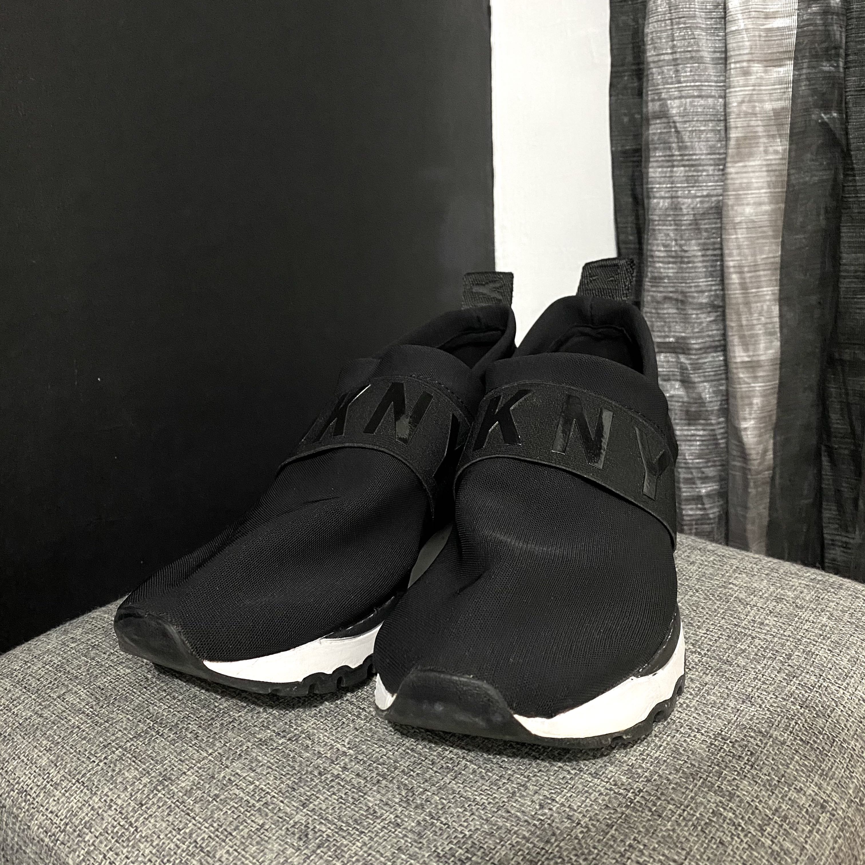 Dkny jeannie slip on best sale
