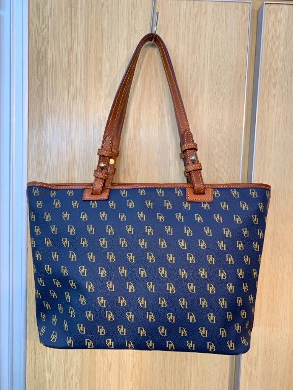 Dooney leisure sales shopper