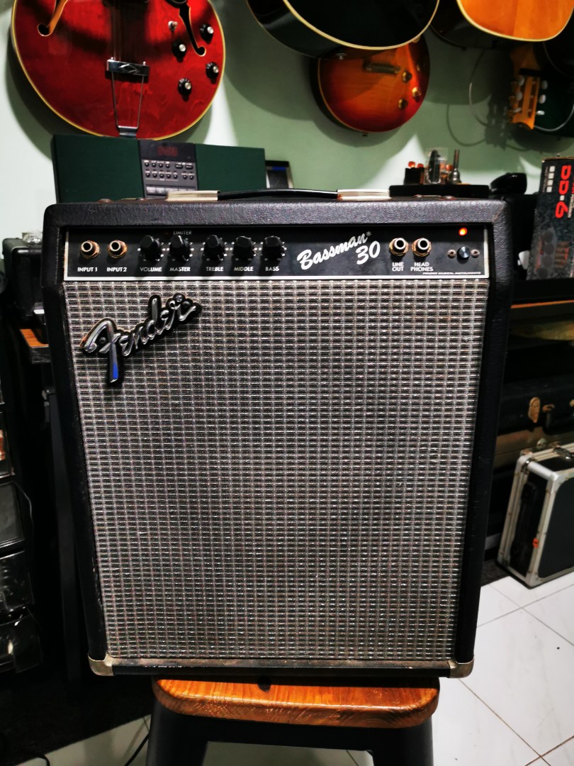 Fender Bassman 30 ベース用アンプ