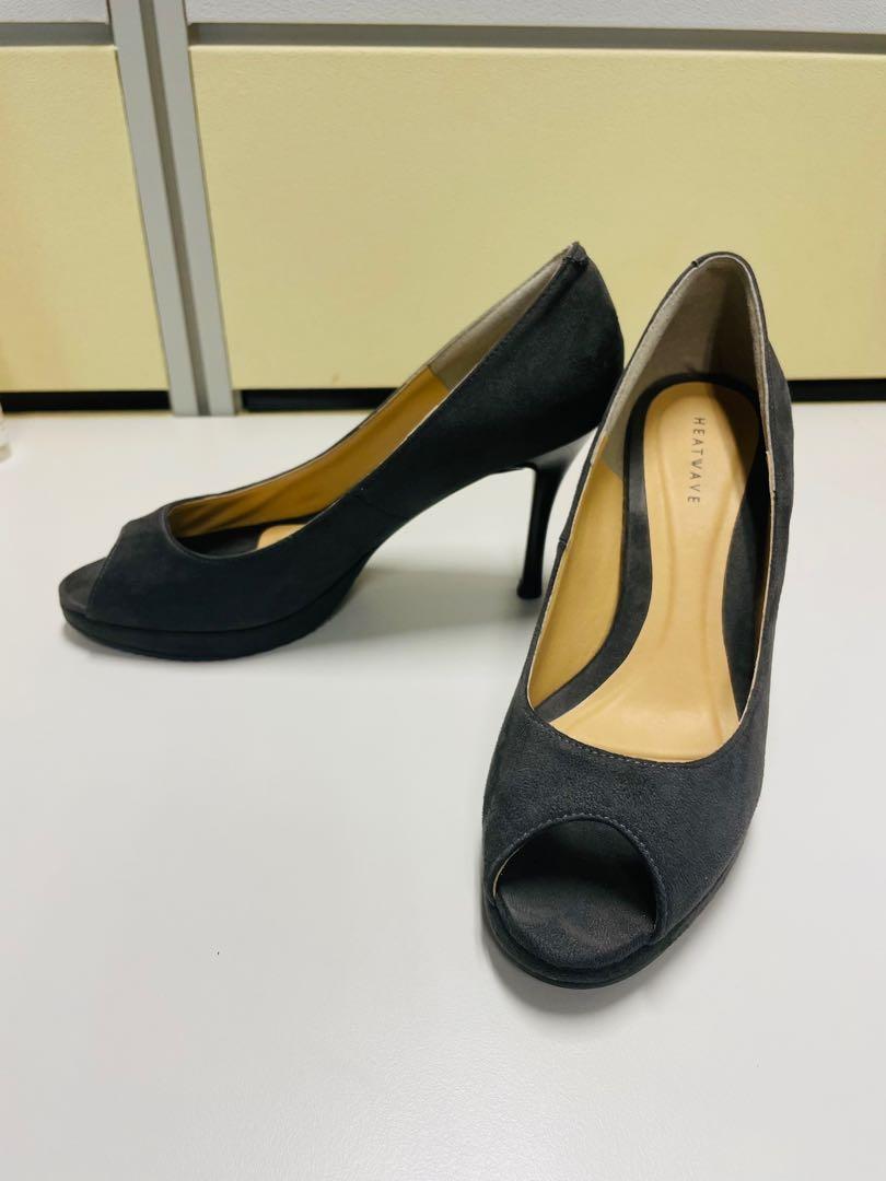 grey color heels