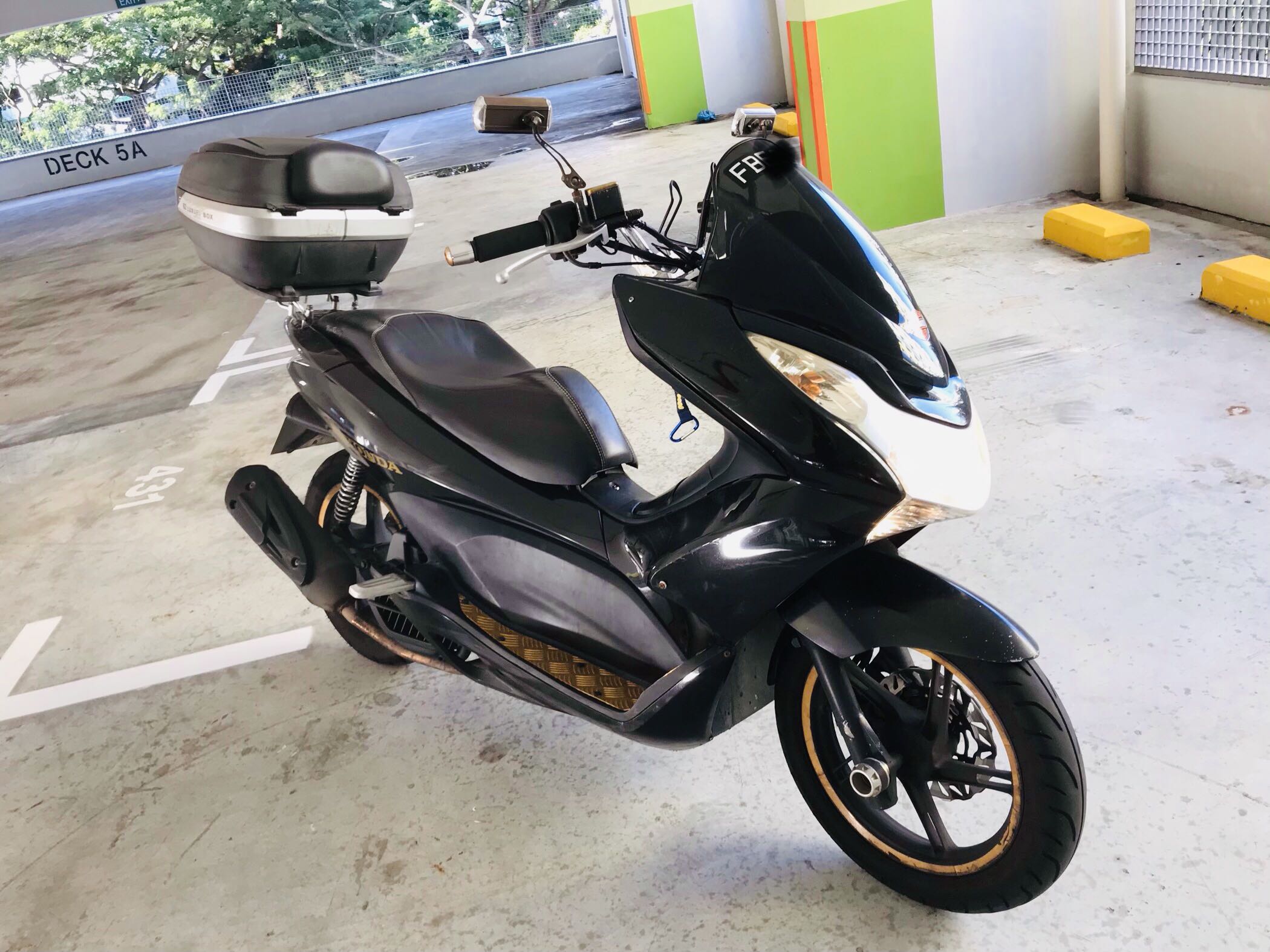 Honda PCX 125 till Sep 2025 (non renewable), Motorcycles, Motorcycles