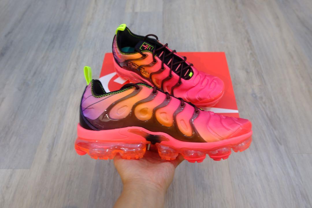 vapormax plus laser crimson