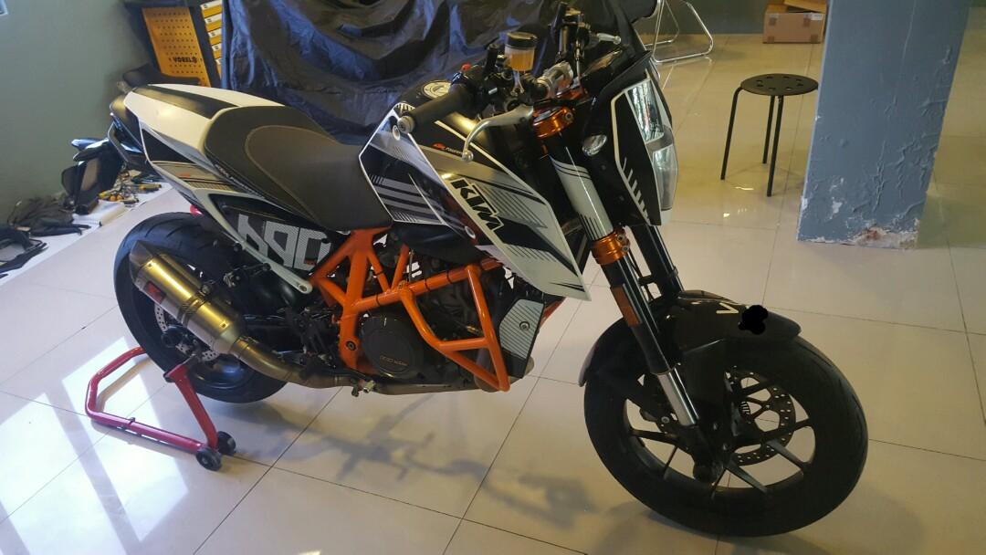 KTM 690 DUKE R, Motorbikes on Carousell