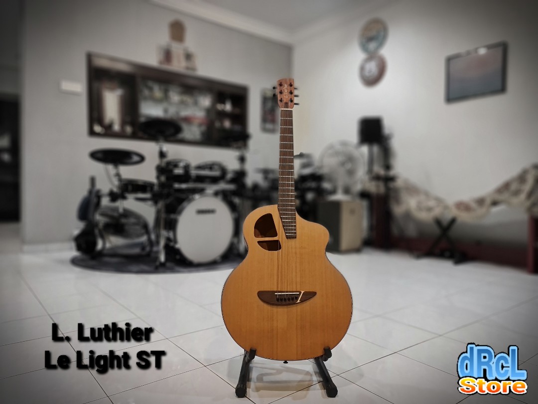 L. Luthier Le Light ST Acoustic Guitar, Hobbies & Toys, Music 